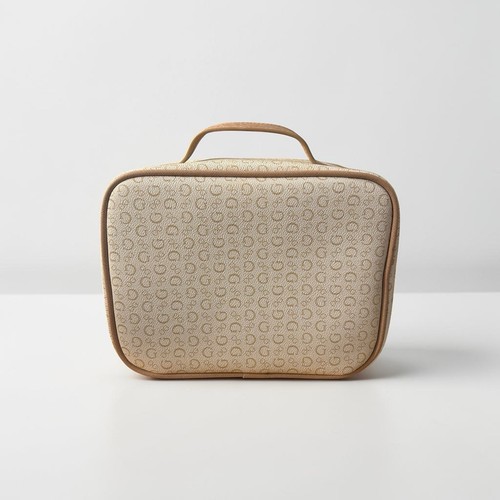 Guess monogram cosmetic makeup - monogram,